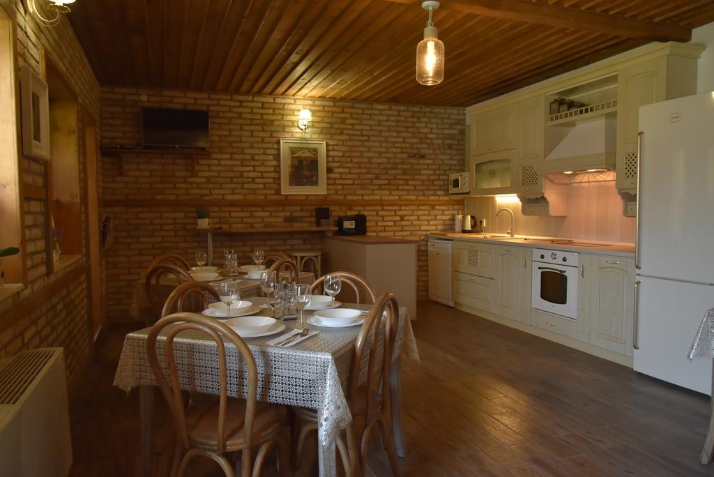 Guest House Zlateya Madara Exteriér fotografie